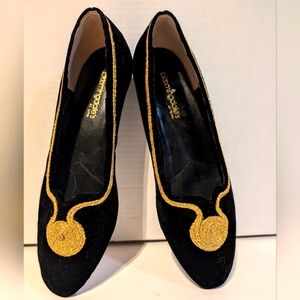 Bloomingdales Velvet Black and Gold  Elegant Design Pumps Flats‎ Size 7B